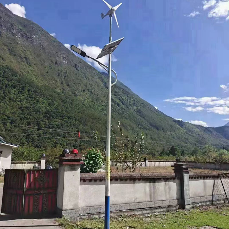 阿里壁挂太阳能路灯生产厂家