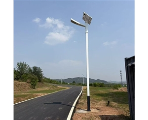 阿里公园太阳能路灯生产厂家